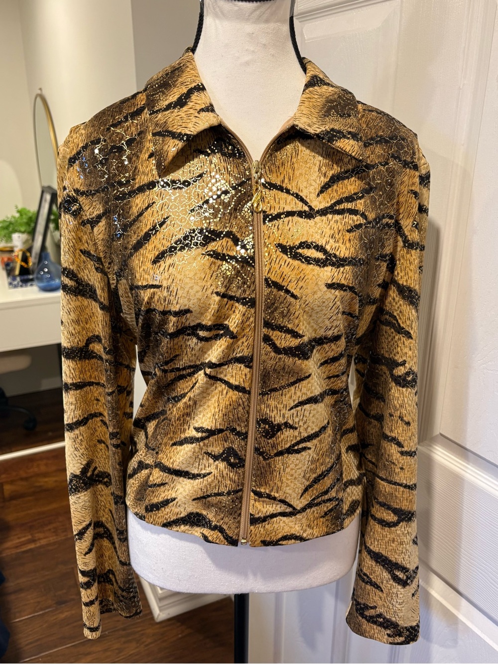 Joseph Ribkoff Metallic Tiger Print Sequin Zip Jacket Size 14